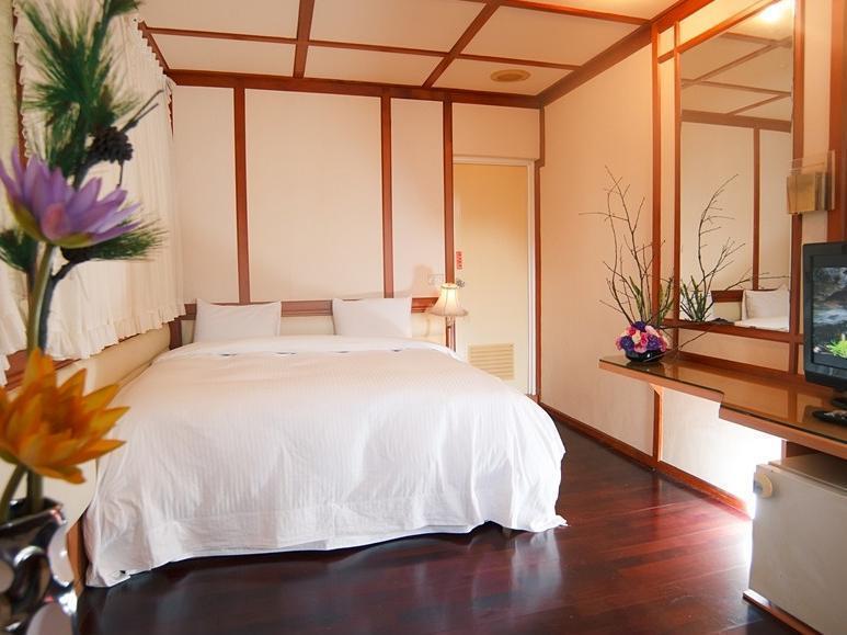 Day Chen Hotel Yilan Екстер'єр фото