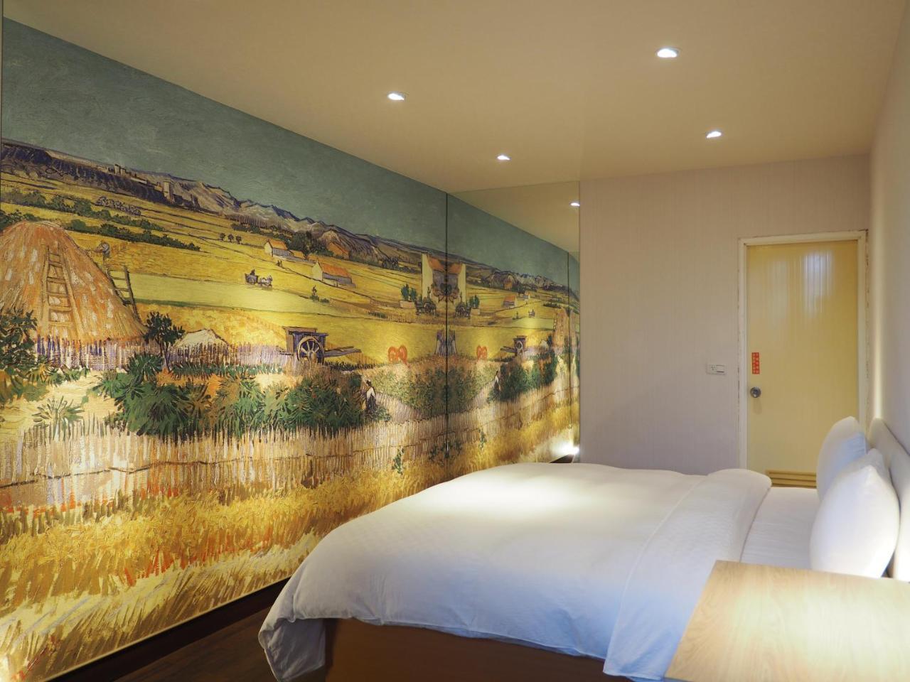 Day Chen Hotel Yilan Екстер'єр фото